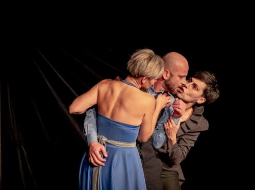 Jean-Paul Sartre: Zárt tárgyalásRendezte: Kurucz Róbert