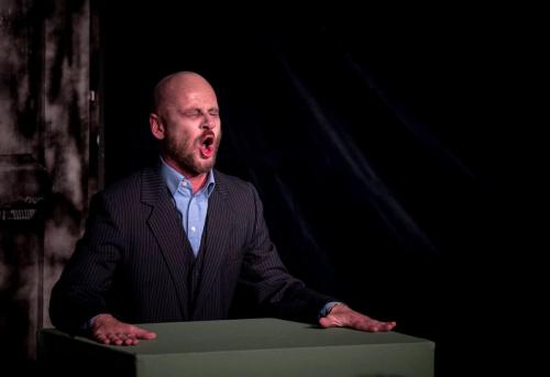 Jean-Paul Sartre: Zárt tárgyalásRendezte: Kurucz Róbert